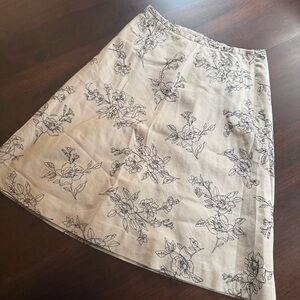 Kate Hill Floral Skirt Embroidered Rose Floral Size 4